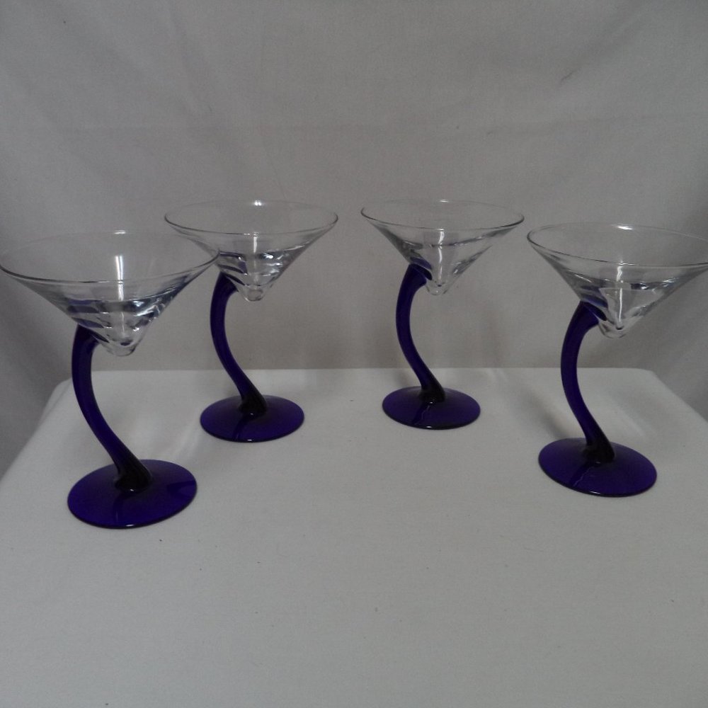 Libbey Bravura Cobalt Blue Swerve Martini  Cocktail Glass Set 4 barware spirits